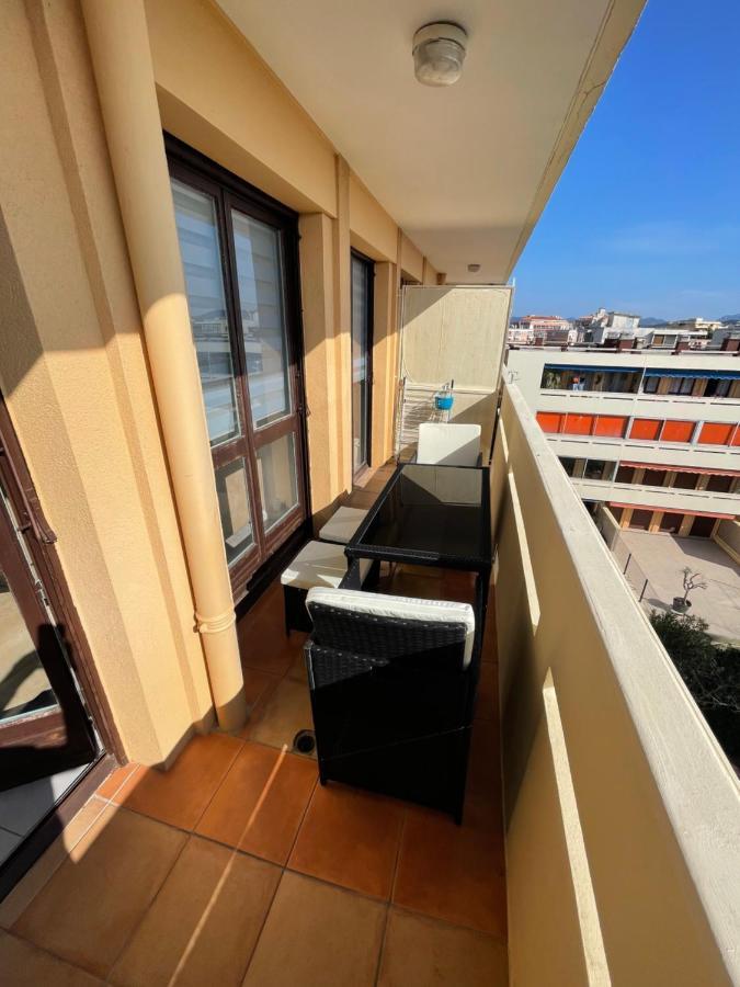 Frejus Plage - 50M2 Au Calme, Tout A Pieds エクステリア 写真